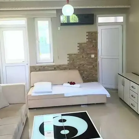 Side Papirus Hotell